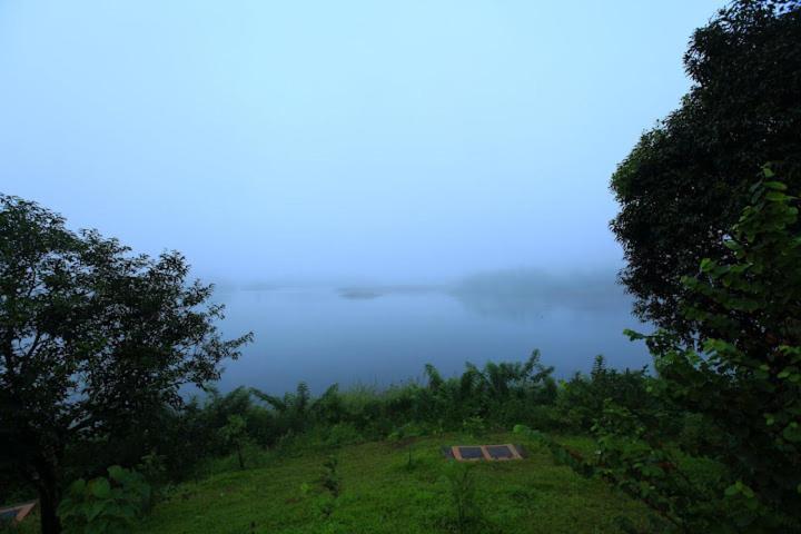 Wayanad Silver Woods Exterior photo