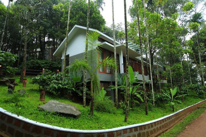 Wayanad Silver Woods Exterior photo