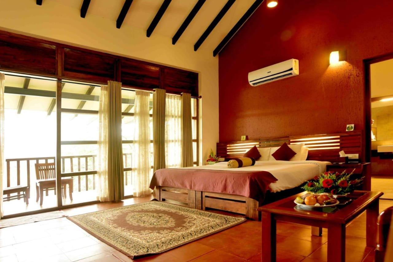 Wayanad Silver Woods Exterior photo