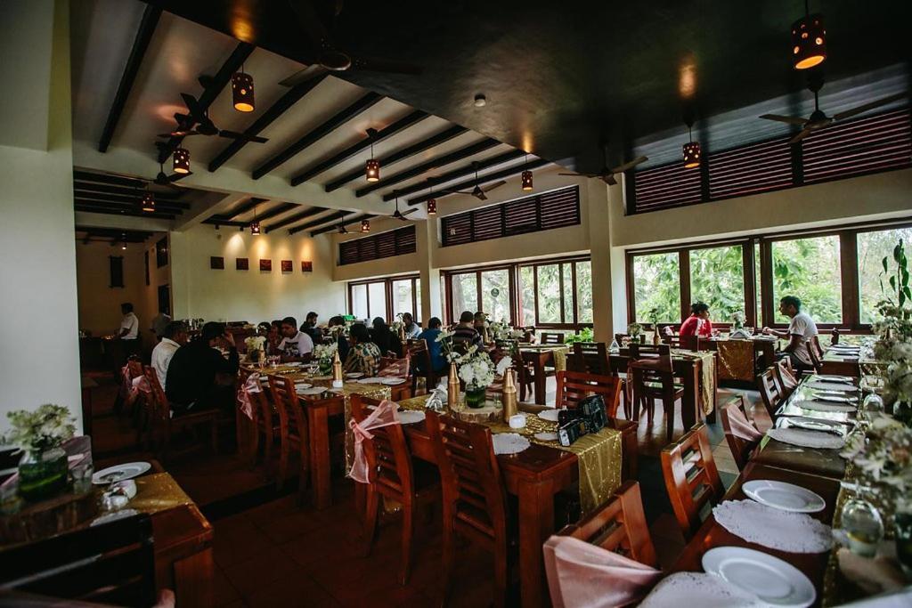 Wayanad Silver Woods Exterior photo