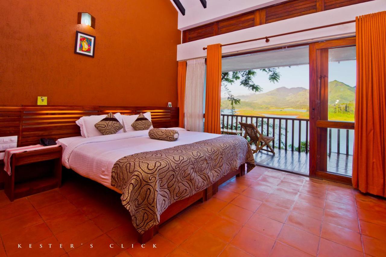 Wayanad Silver Woods Exterior photo